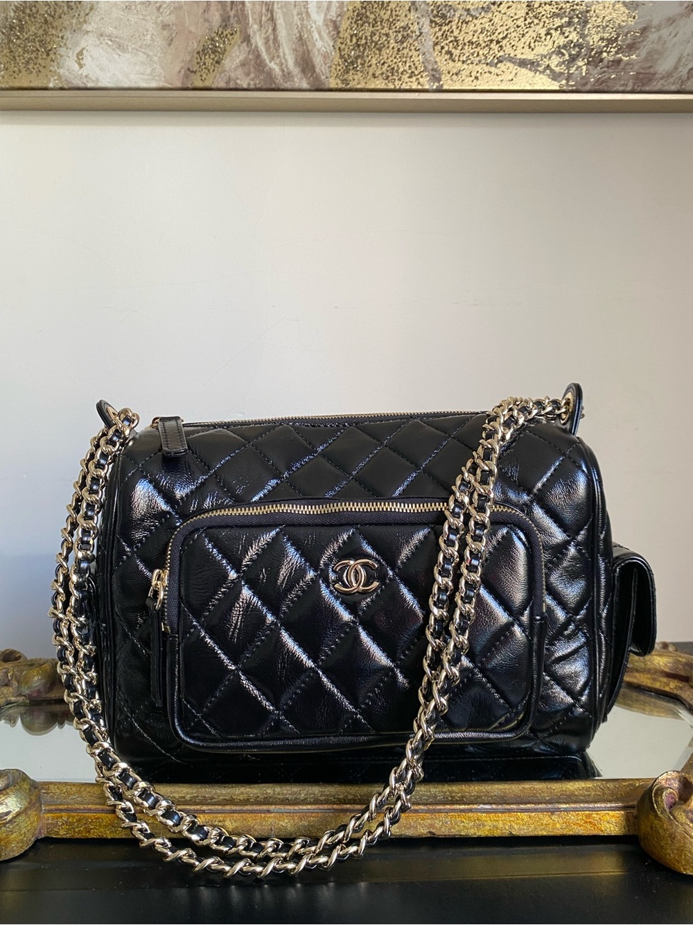 QUILTED CHAIN SHOULDER BAG